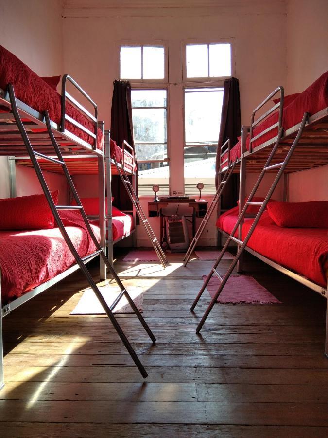 Casa Volante Hostal ヴァルパライソ エクステリア 写真