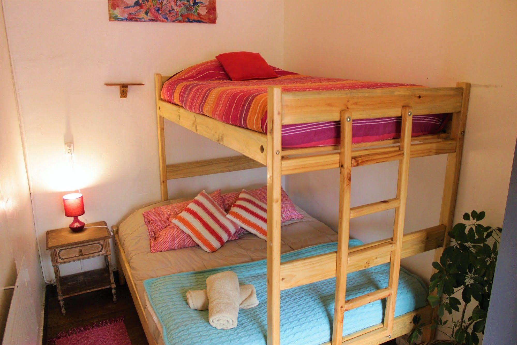 Casa Volante Hostal ヴァルパライソ エクステリア 写真